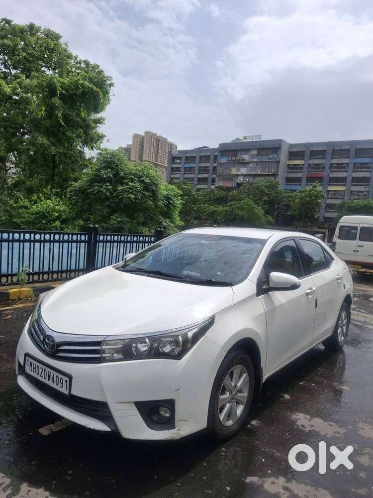 Toyota Corolla Altis G At, 2015, Petrol