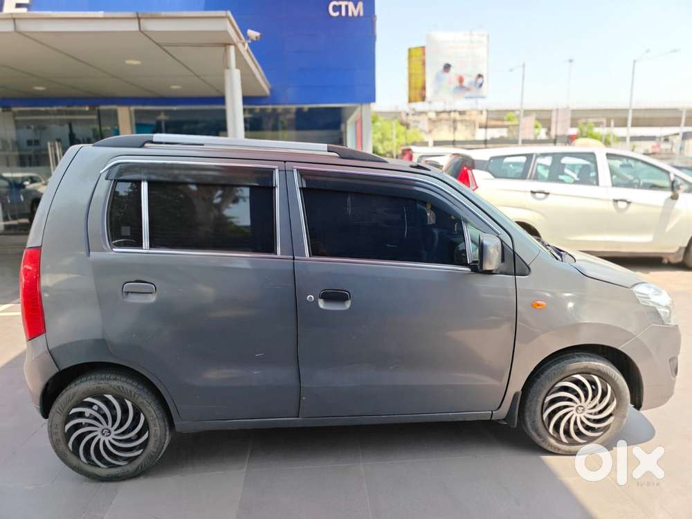 Maruti Suzuki Wagon R Vxi Optional, 2017, Petrol
