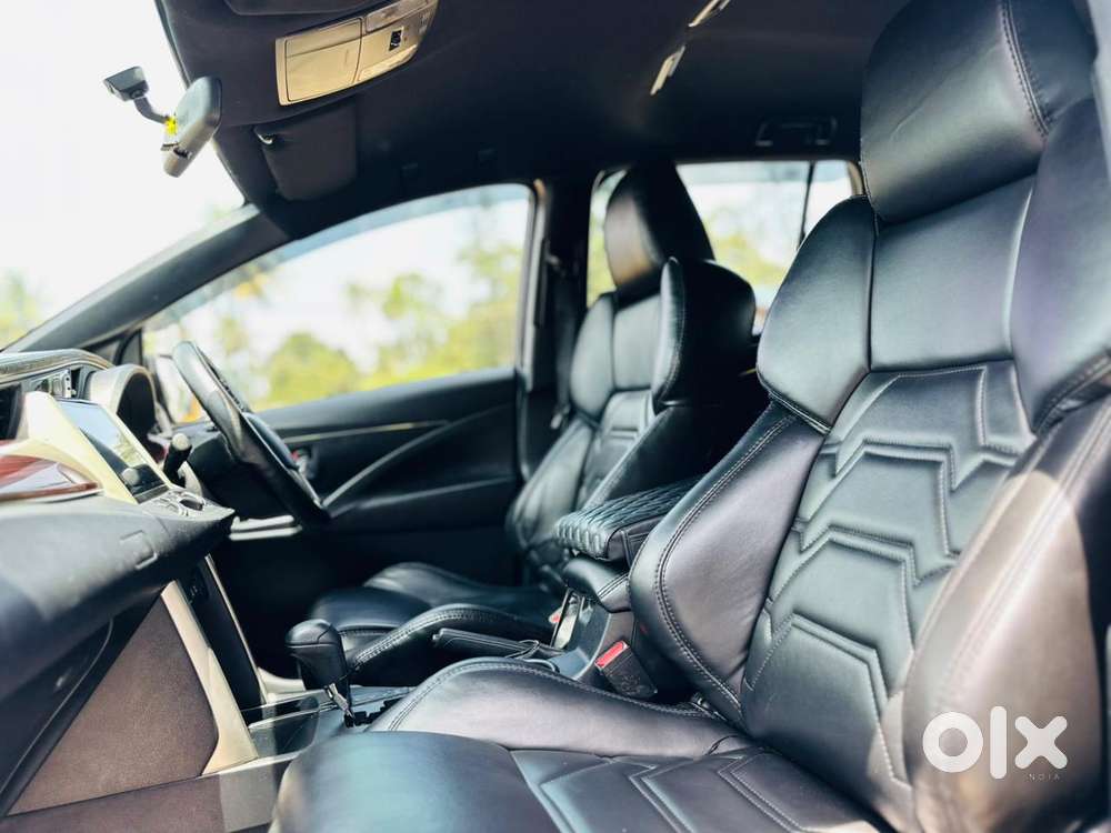 Toyota Innova Crysta 2.8 Gx At, 2016, Diesel
