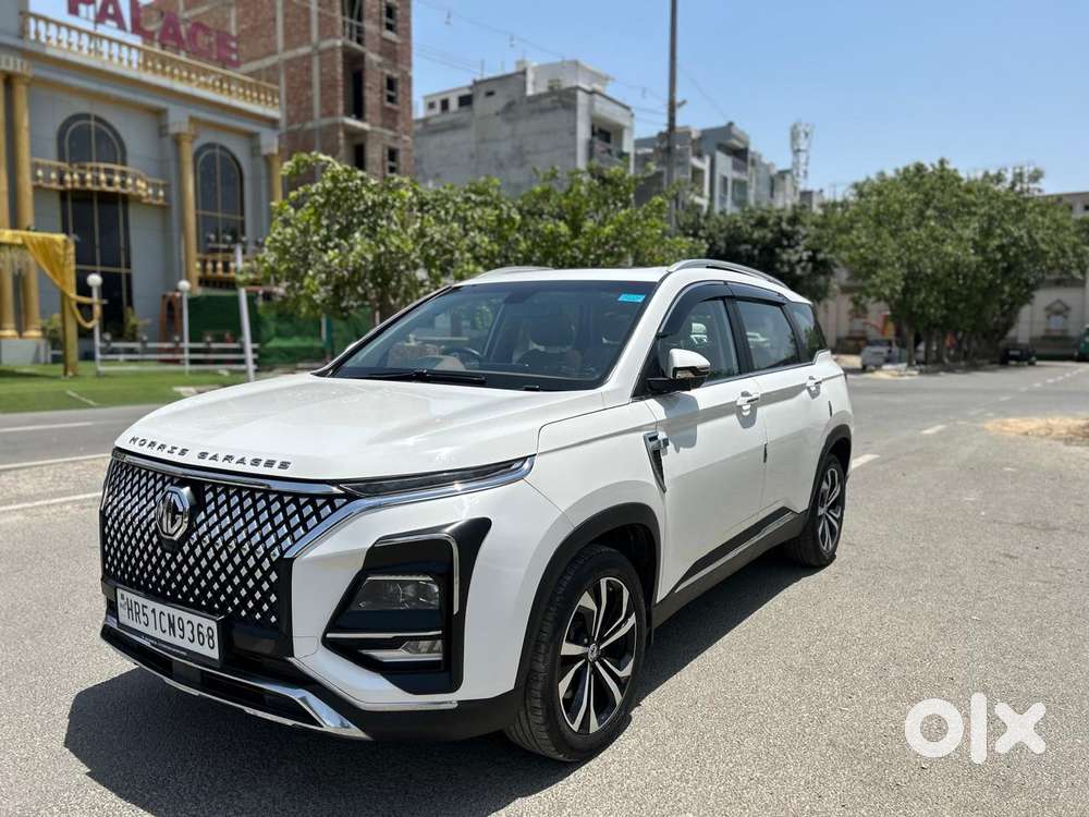 Mg Hector Plus Sharp Pro 1.5 Turbo Petrol Cvt 7 Str, 2024, Petrol