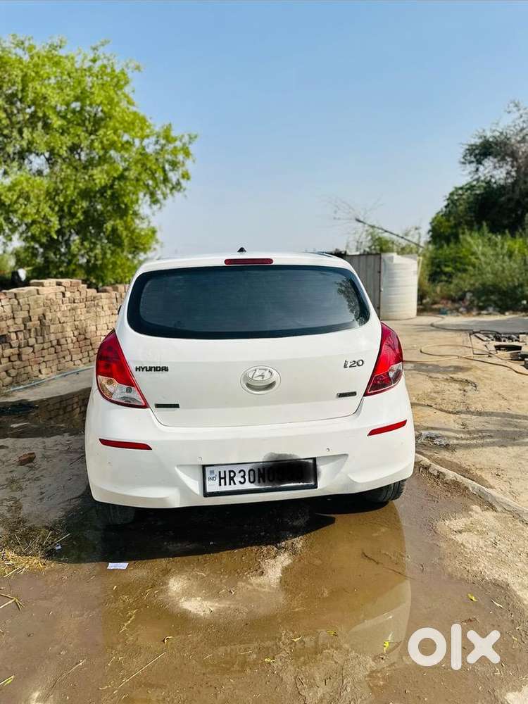 Hyundai I20 2014 Diesel 102800 Km Driven