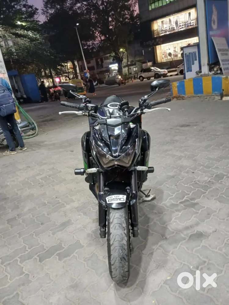 KAWASAKI Z800 - Motorcycles in New Gurappanapalya, Bengaluru