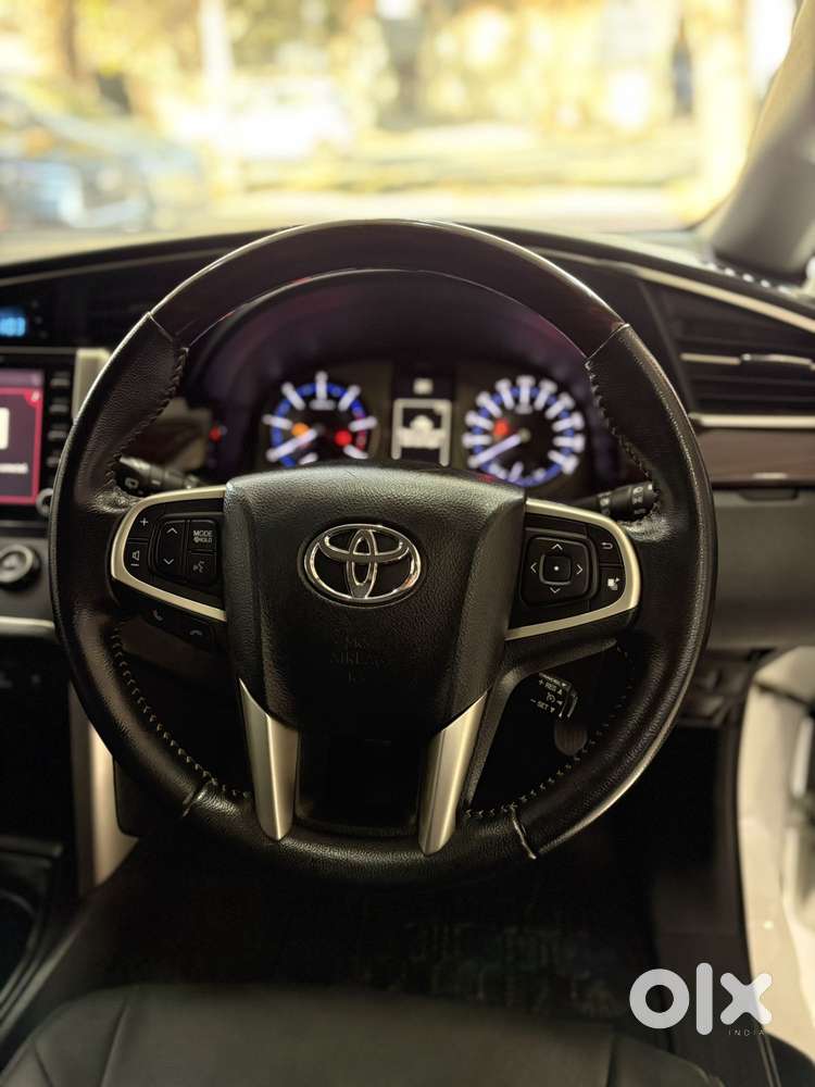 Toyota Innova Crysta [2020-ongoing] 2.4 Vx 7 Str, 2021, Diesel