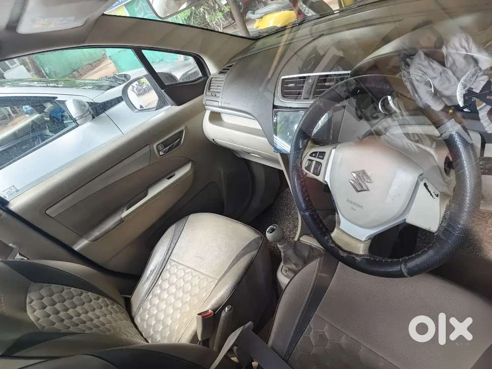 Maruti Suzuki Ertiga 2018 Petrol 300000 Km Driven