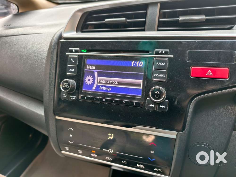 Honda Jazz V Cvt, 2016, Petrol