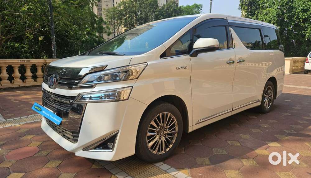 Toyota Vellfire Vip – Executive Lounge, 2022, Petrol