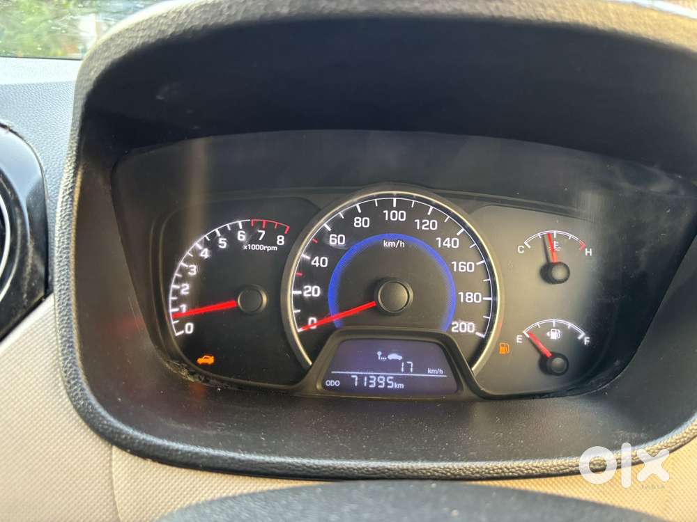 Hyundai Grand I10 1.2 Kappa Sportz Option, 2016, Cng & Hybrids