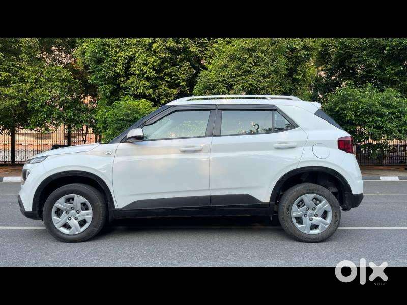 Hyundai Venue S Turbo Dct, 2019, Petrol