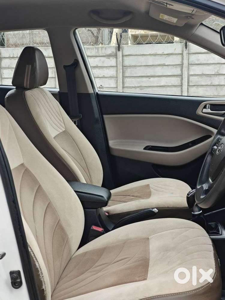 Hyundai Elite I20 Sportz (o) 1.4, 2017, Diesel