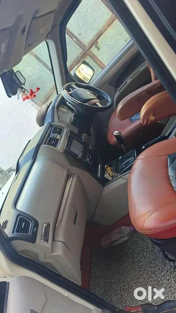 Arjant Saling These Car