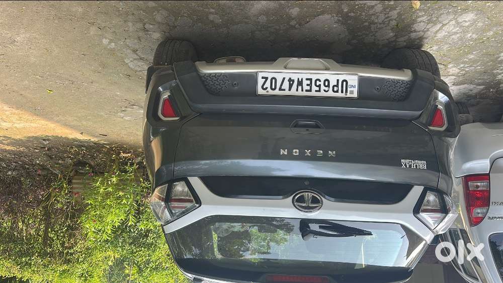 Tata Nexon 2023 Petrol