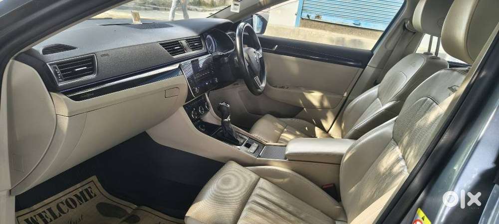 Skoda Superb Lk 1.8 Tsi At, 2018, Petrol