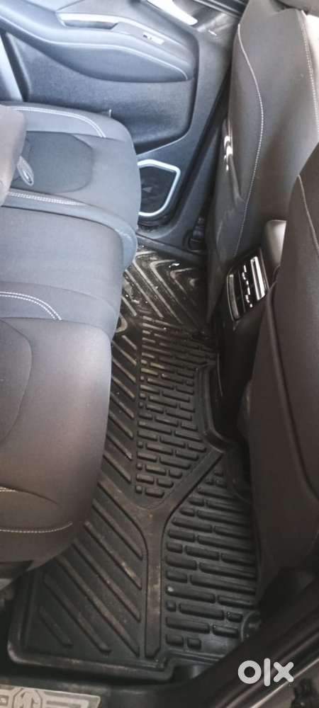 Mg Hector Petrol 2025, 6000 Km Driven