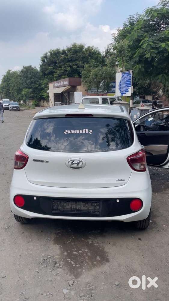 Hyundai Grand I10 2018 Petrol Well Maintained