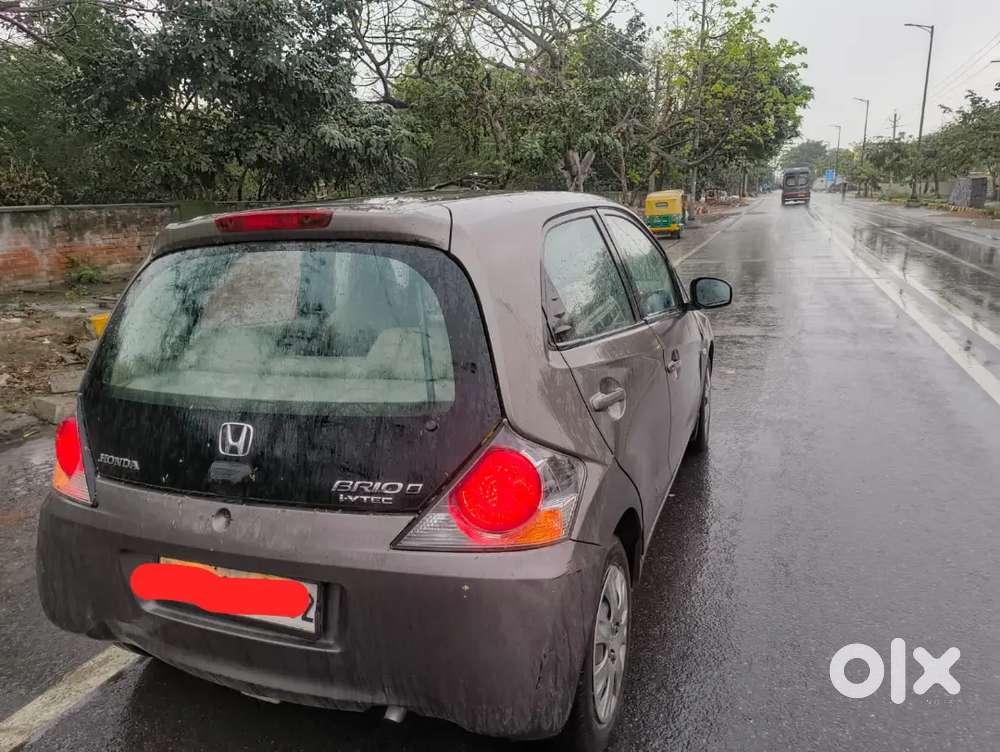 Honda Brio 2012 Petrol. Female Driven.both Owners Are Govt. Employee.