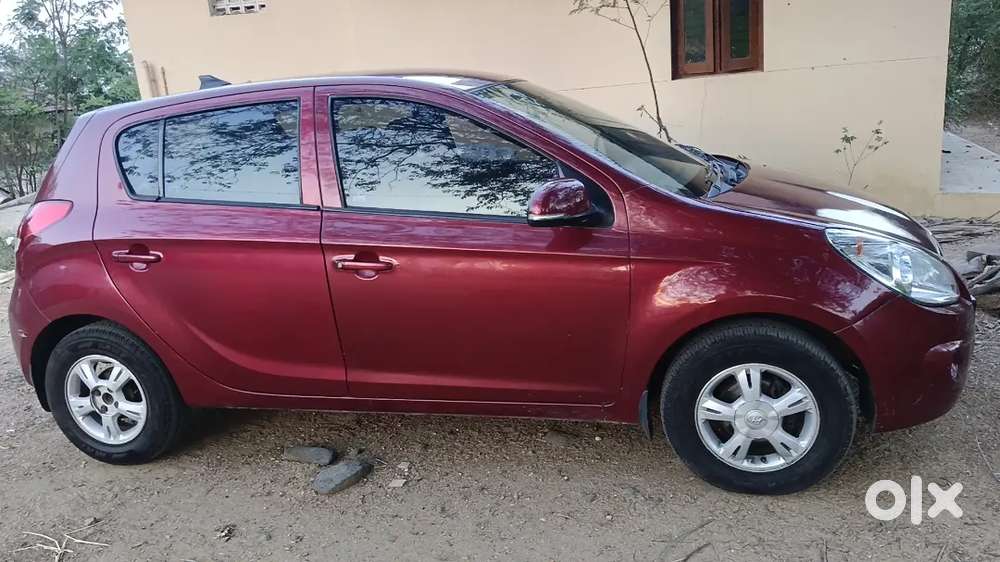 Hyundai I20 Petrol 75000 Km Driven Single Owner With Good Conditions