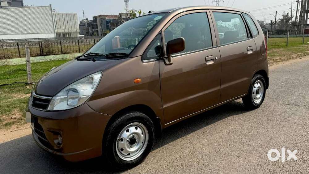 Maruti Suzuki Zen Estilo Lxi Bs Iv, 2011, Petrol