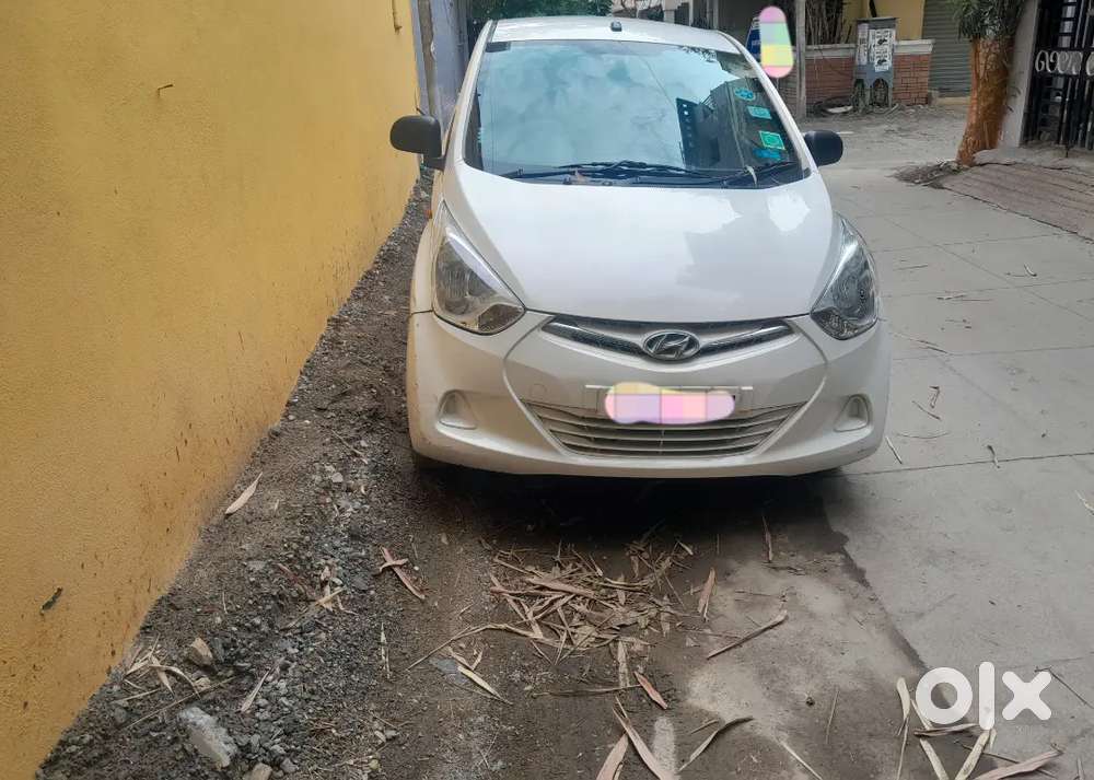 Hyundai Eon 2012 Petrol 62000 Km Driven Genuine Kms