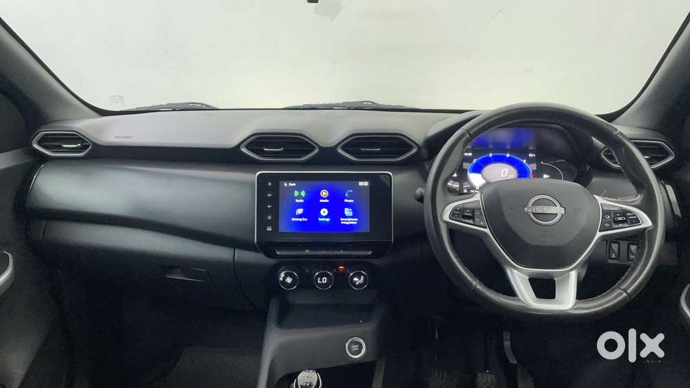 Nissan Magnite 1.0 Xv Premium, 2024, Petrol