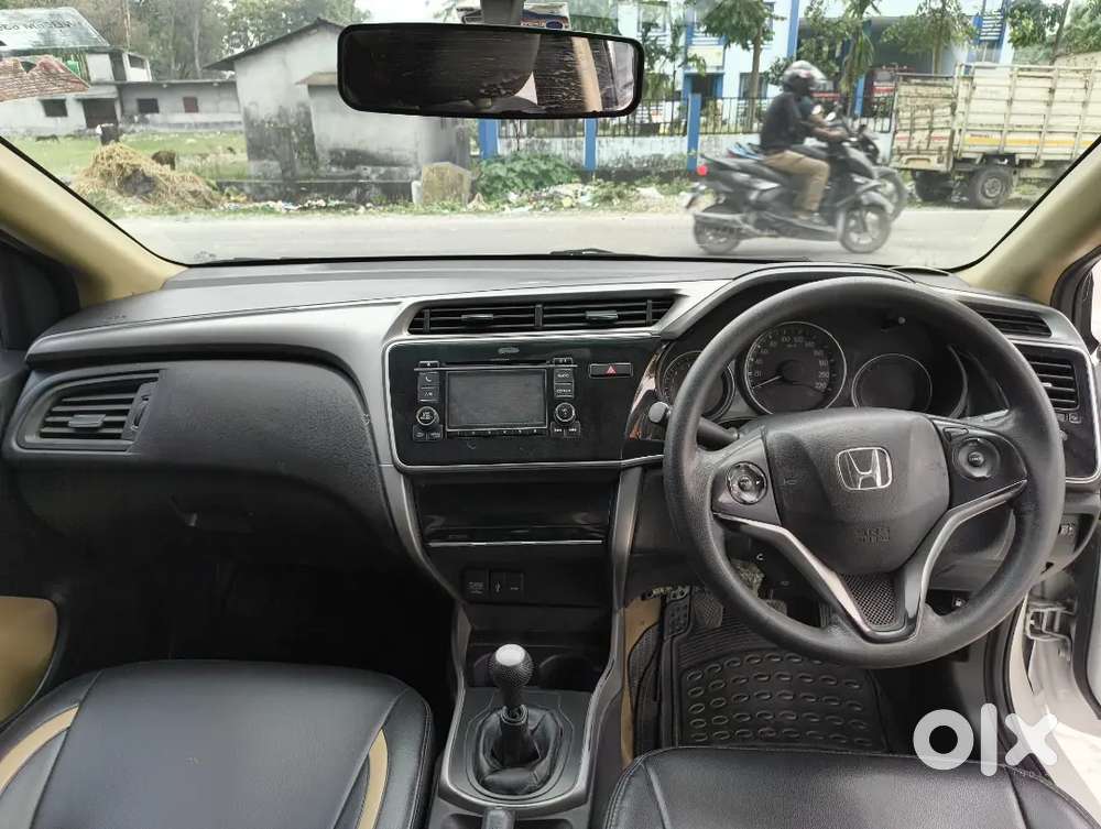 Honda City 1.5 V-mt I-vtec 2016 Tax Paid Upto 2031 For Sale.