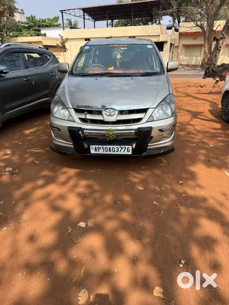 Toyota Innova 2008 Diesel 216000 Km Driven Complete  Show Room Track