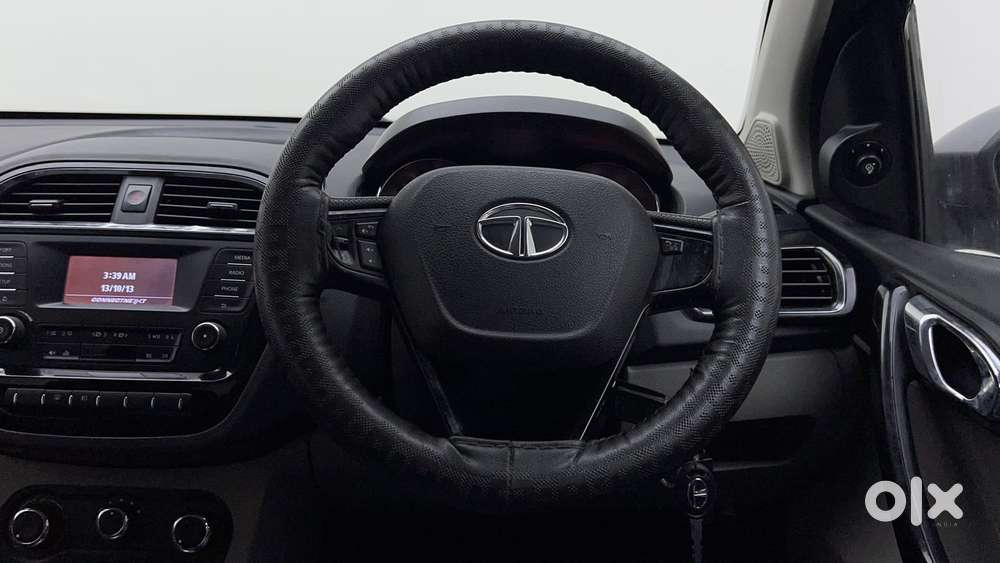 Tata Tiago Xza, 2018, Petrol