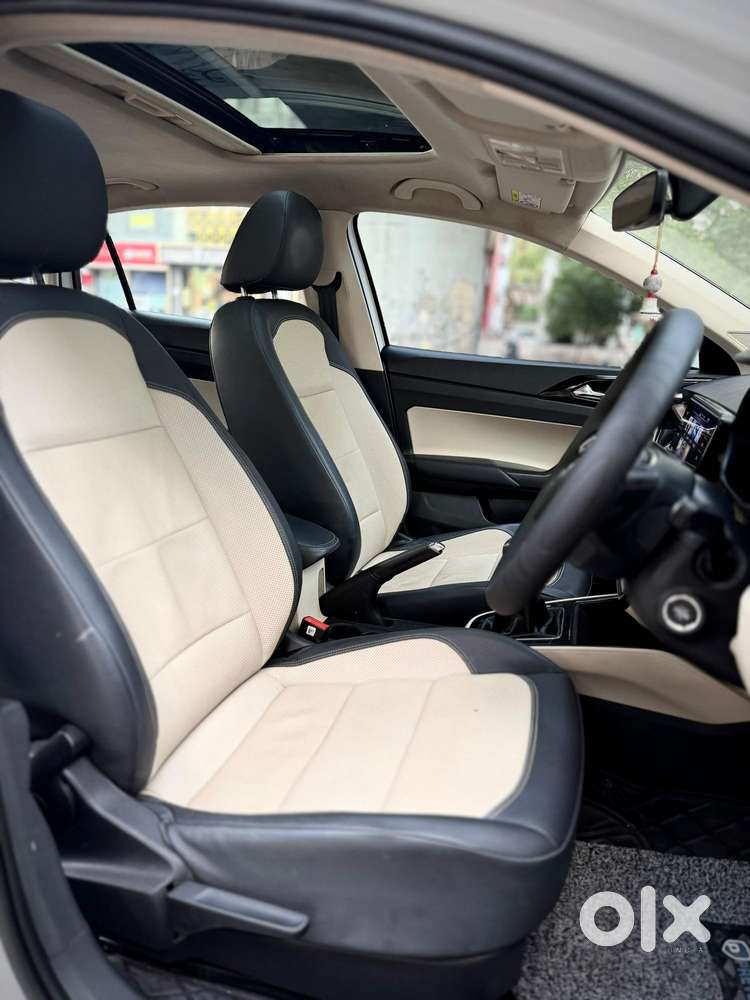 Skoda Slavia 1.0 Tsi Style, 2023, Petrol