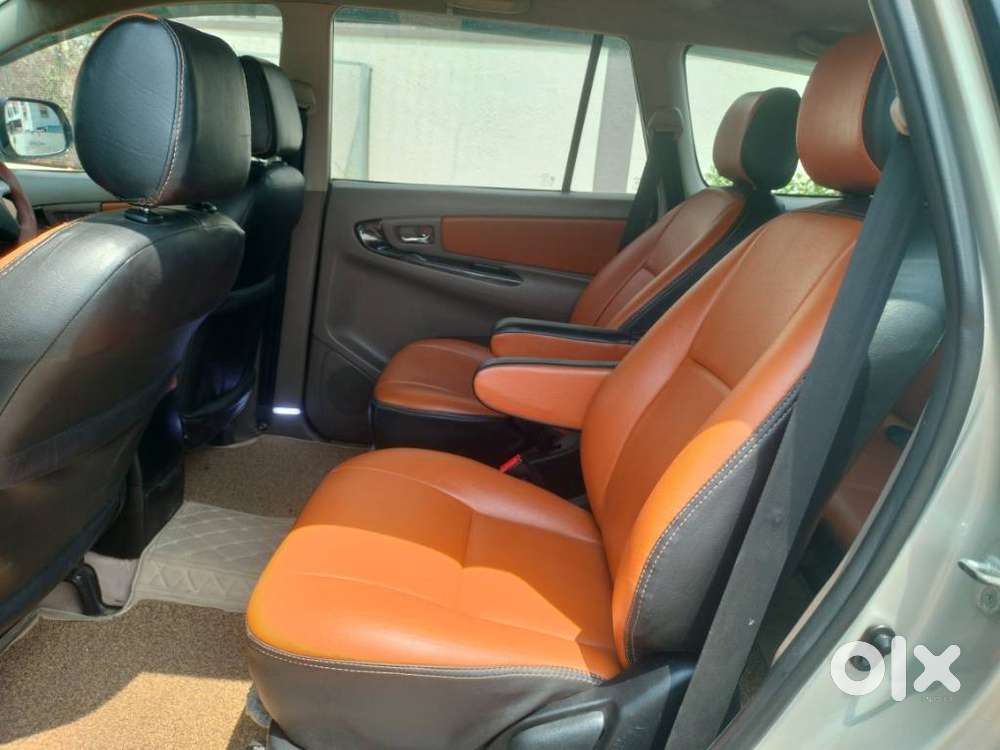 Toyota Innova 2.5 Vx 7 Str, 2015, Diesel