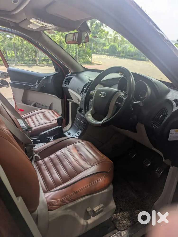 Mahindra Xuv500 2016 Diesel, Push Start,and Sunroof