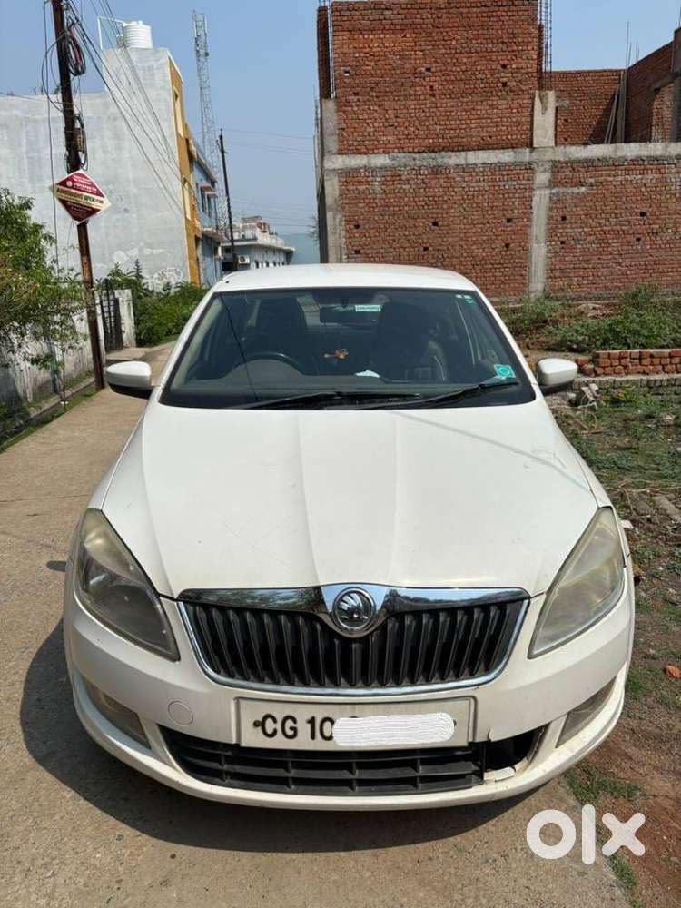 Skoda Rapid 1.6 Mpi Ambition, 2013, Petrol
