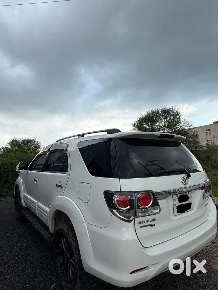 Toyota Fortuner 2016 Diesel Well Maintained