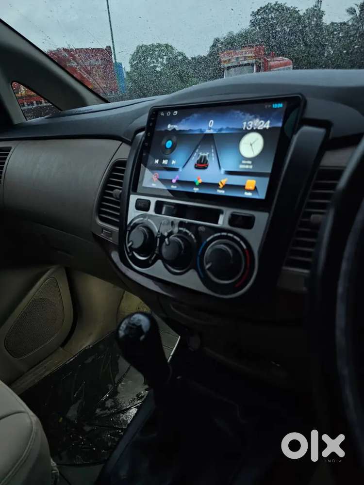 Toyota Innova Diesel 2015