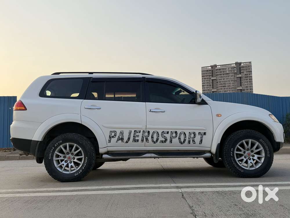 Mitsubishi Pajero Sport 2.5 Manual, 2013, Diesel