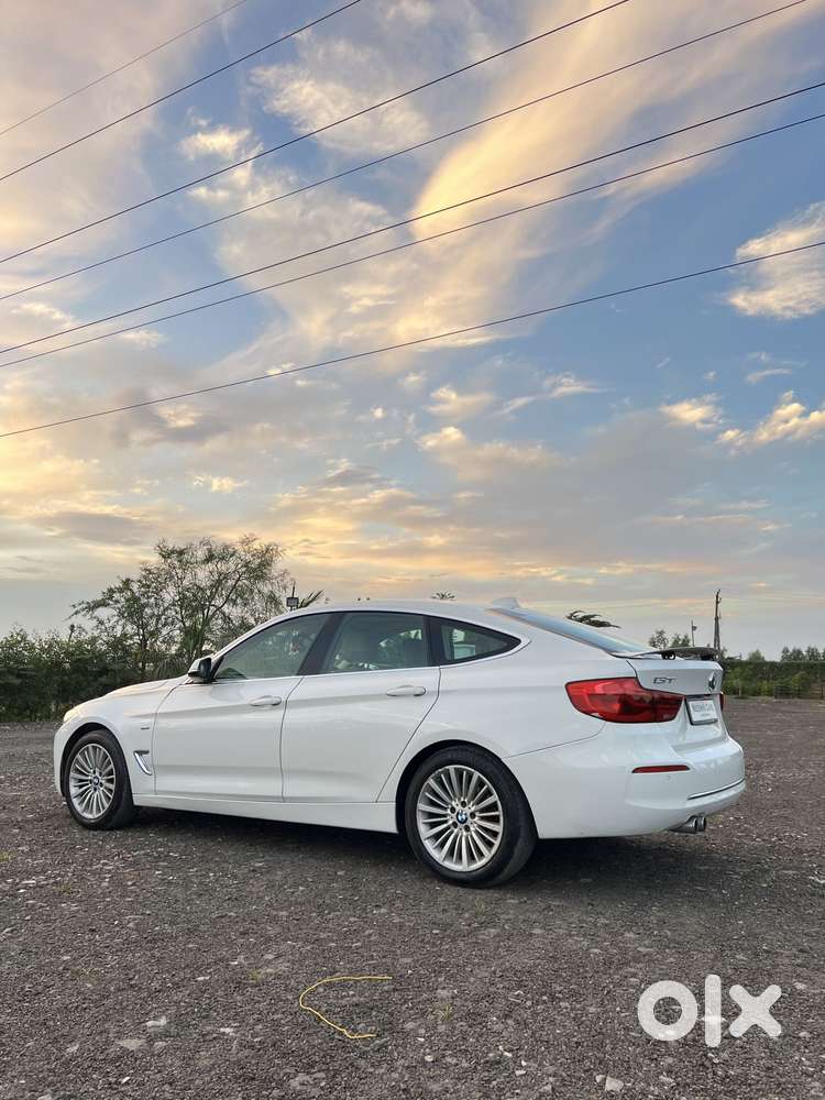 Bmw 3 Series Gt 320d Luxury Line, 2018, Diesel
