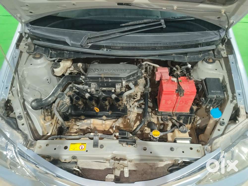 Toyota Etios V, 2011, Petrol