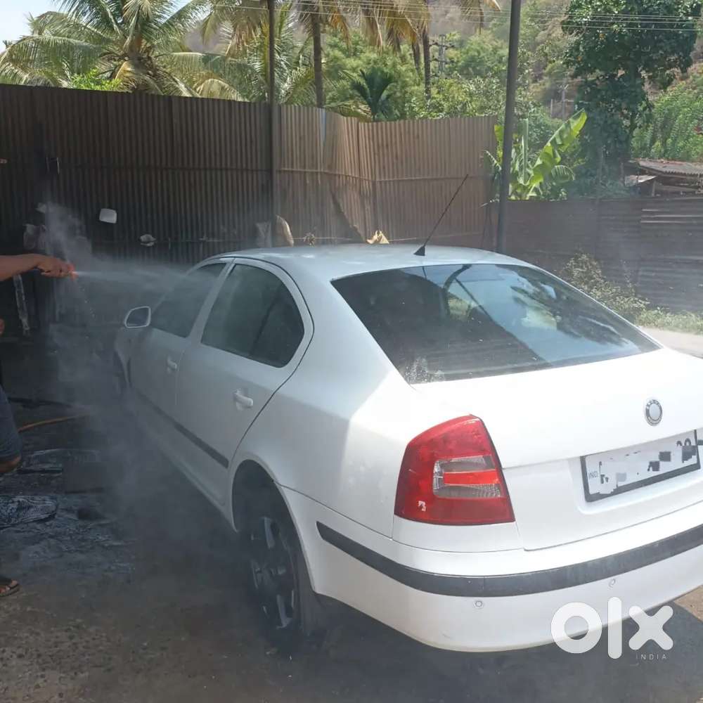 Skoda Laura 2008 Diesel 188000 Km Driven