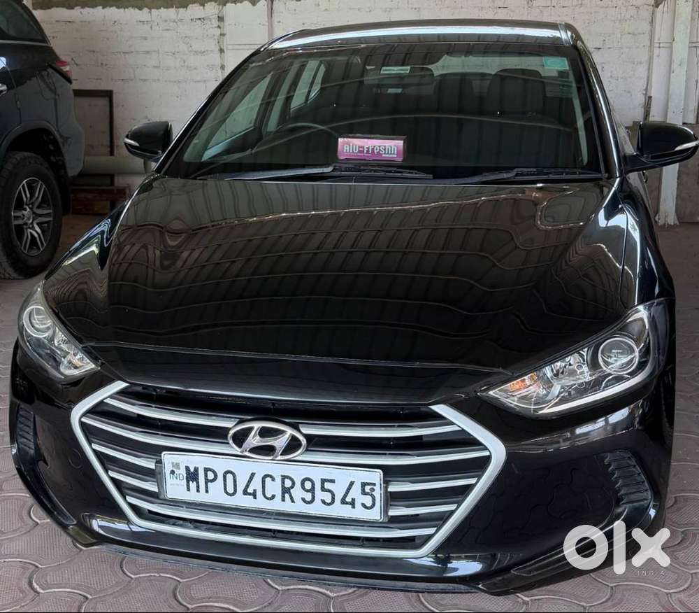 Hyundai Elantra 2017 Petrol Well Maintained
