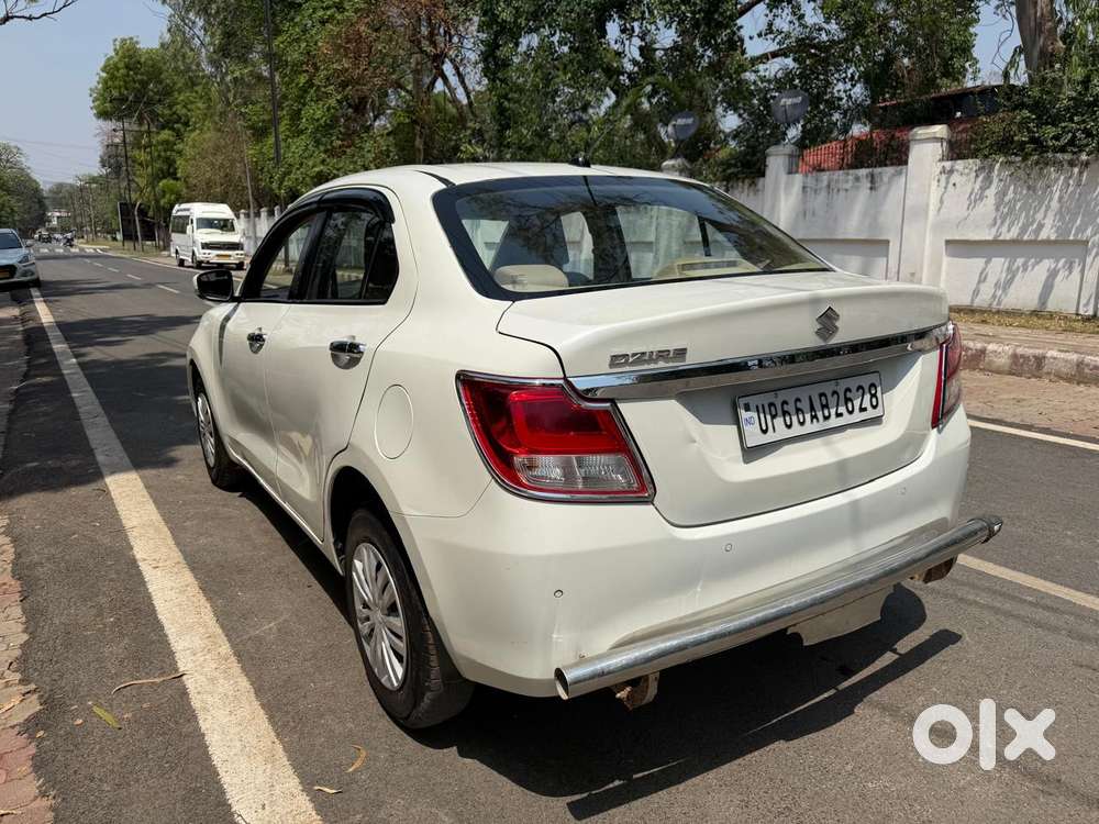Maruti Suzuki Dzire 1.2 Vxi, 2022, Petrol