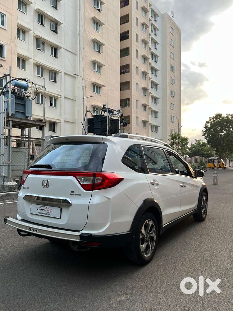 Honda Br-v Style Edition V Cvt, 2016, Petrol