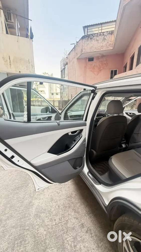 Hyundai Creta Facelift Petrol Automatic 2025