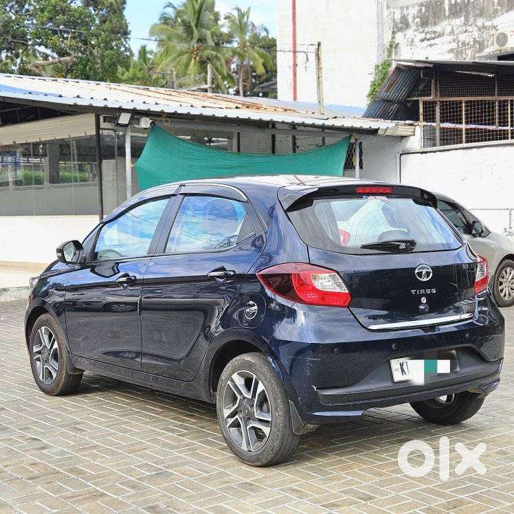 Tata Tiago Xz Plus Dual Tone, 2022, Petrol