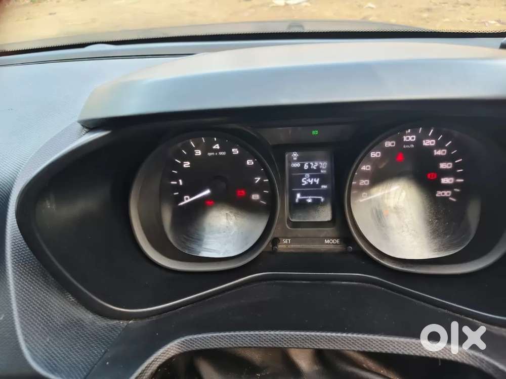 Tata Nexon 1.5 Revotorq Xm, 2018, Diesel