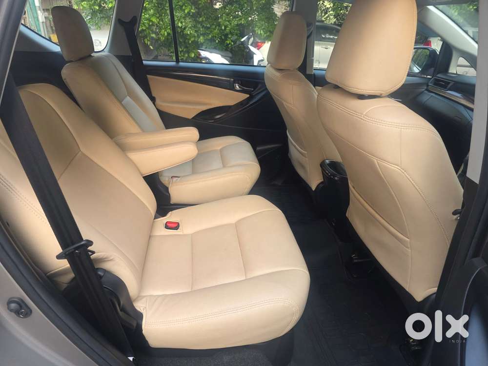 Toyota Innova Crysta 2.4 Gx Limited Edition 7 Str, 2023, Diesel