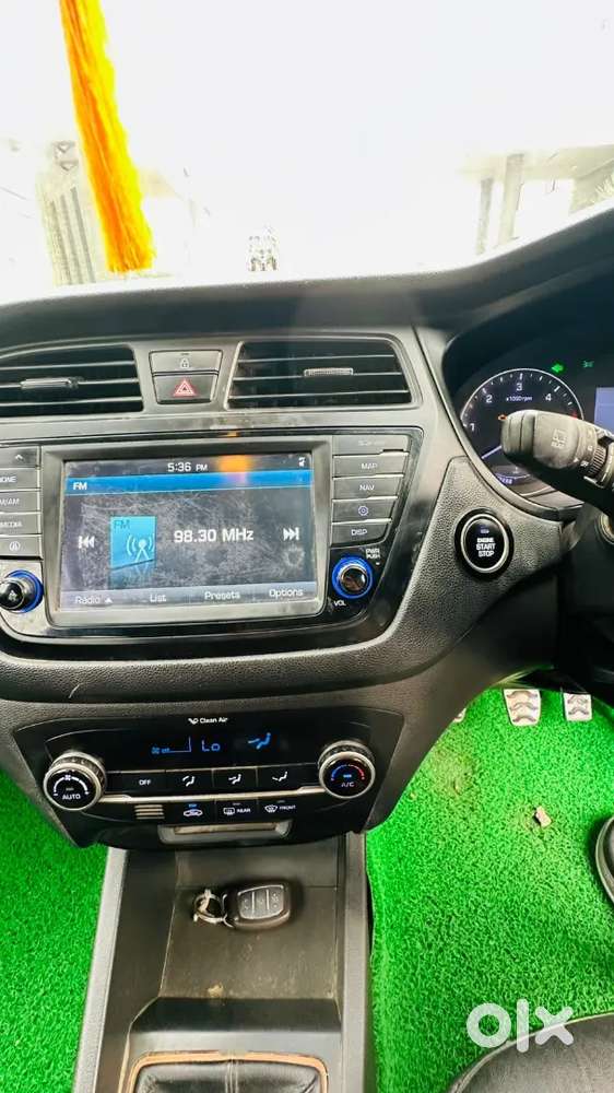 Hyundai I20 Active 2015 Diesel 102000 Km Driven