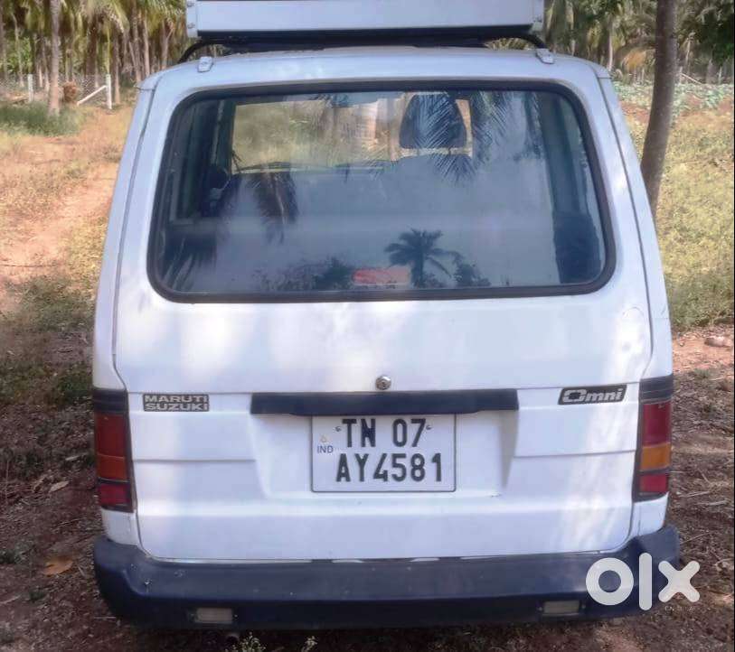 Omni/white Colour/2004 Model