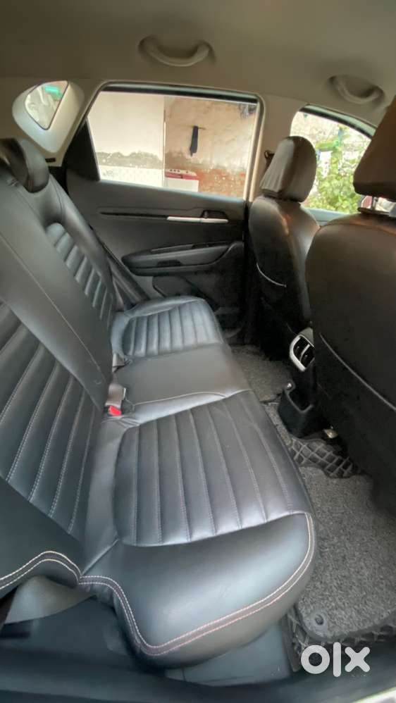 Kia Sonet 2021 Diesel Well Maintained.