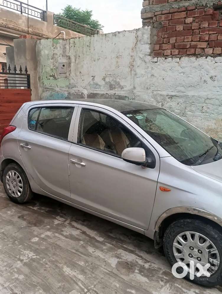Hyundai I20 1.4 Magna 2011