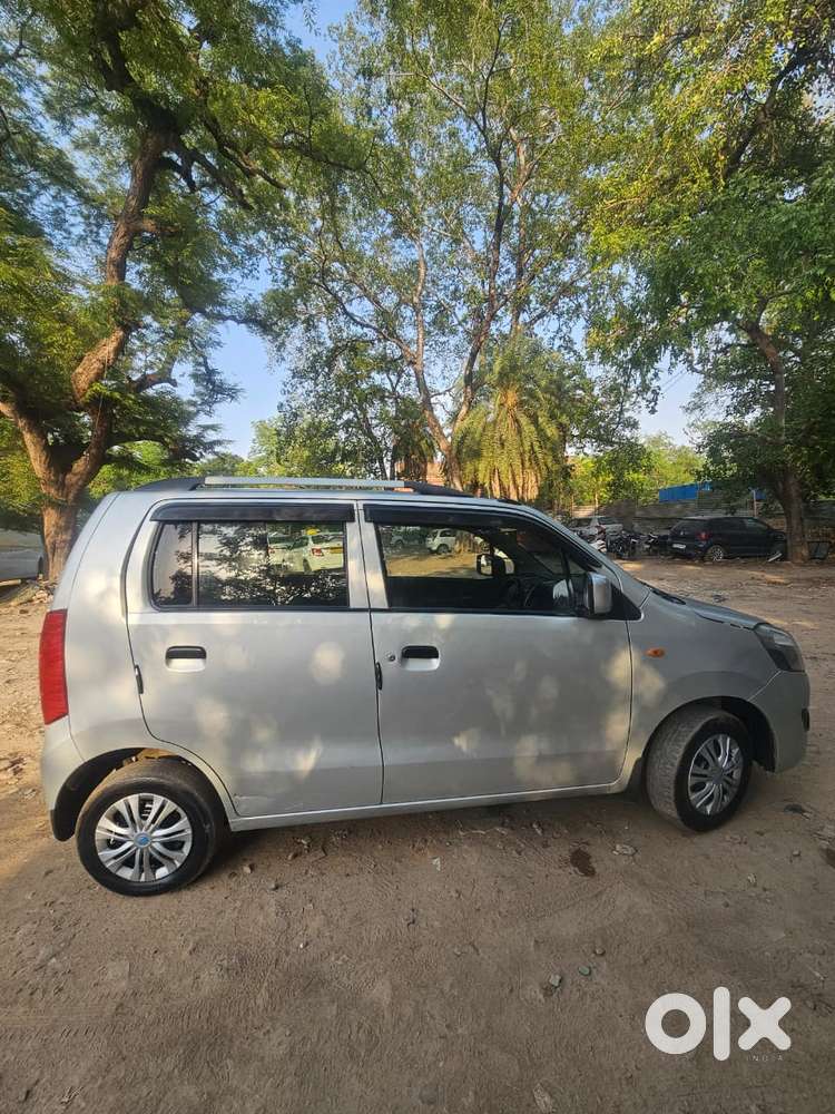 Maruti Suzuki Wagon R Lxi Bs Iv, 2012, Petrol