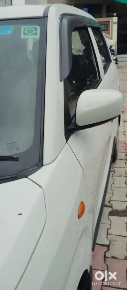 Maruti Suzuki Wagon R 1.0 2022