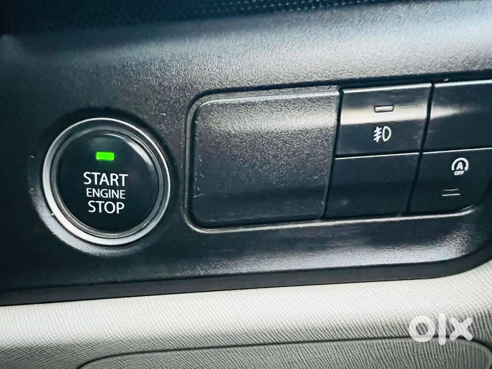 Tata Altroz Xz, 2022, Petrol